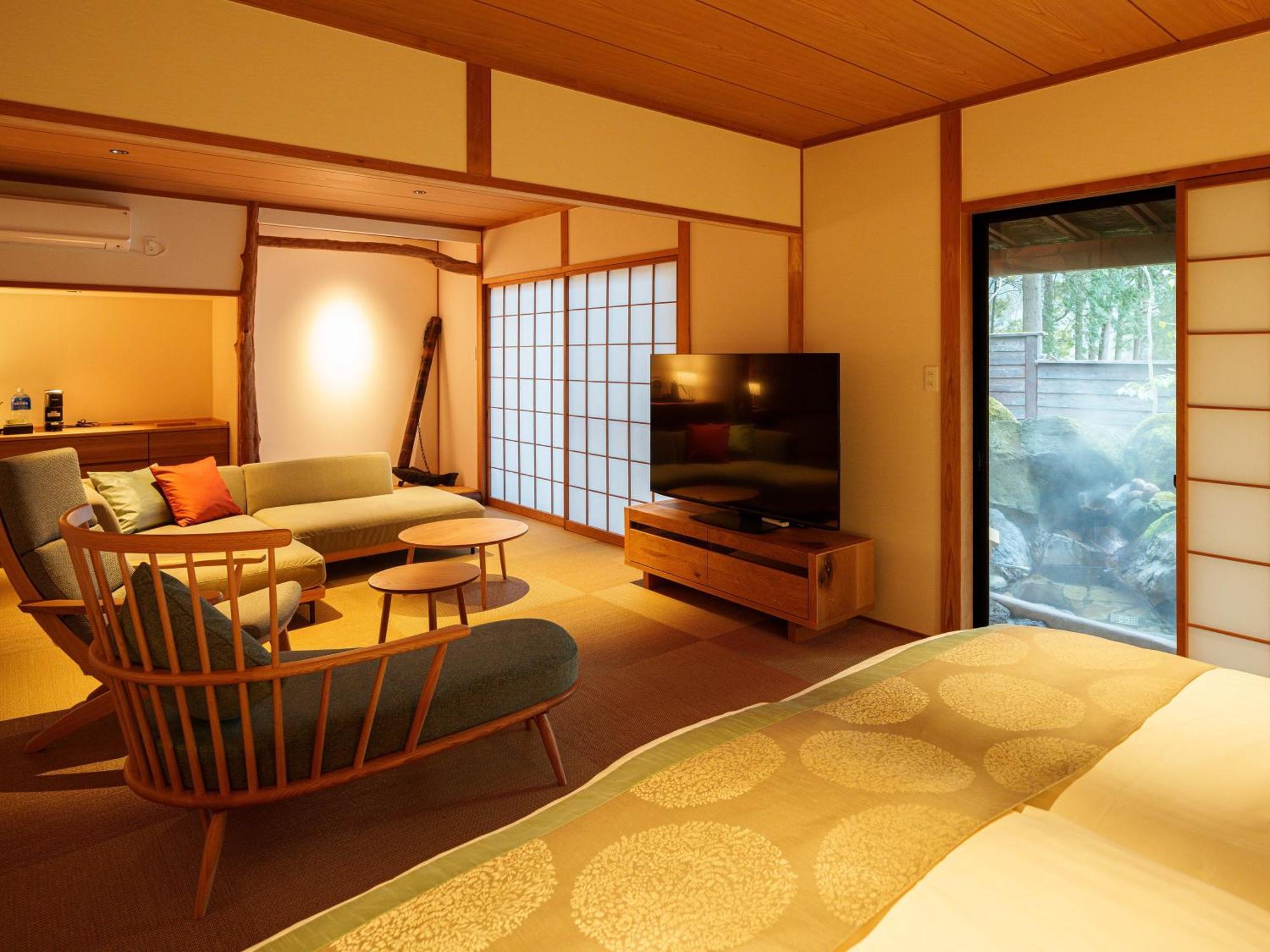 Yufuin Rakuyu Hotell Exteriör bild